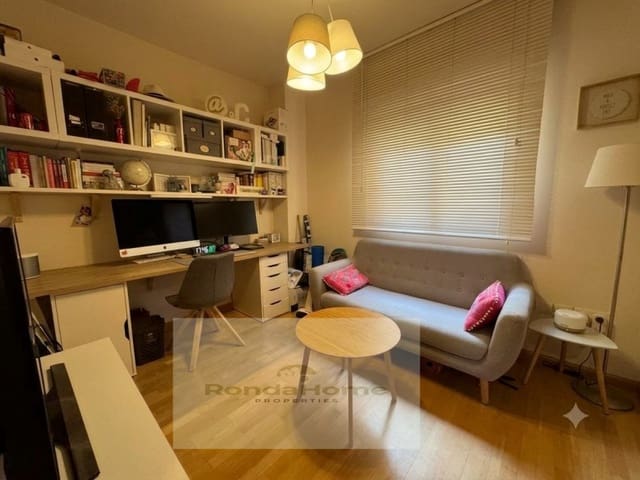 Appartement de 3 chambres à louer à Torremolinos avec piscine garage - 1 600 € (Ref: 9939892)