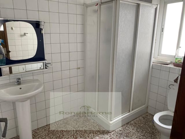 5 sypialnia Dom na sprzedaż w Atajate z garażem - 130 000 € (Ref: 9952570)