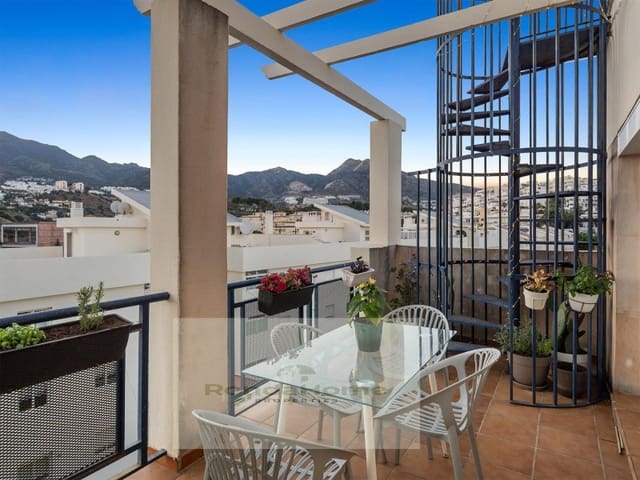 2 soverom Penthouse til salgs i Zona Centro Comercial Torrequebrada, Benalmádena med garasje - € 399 000 (Ref: 9952571)