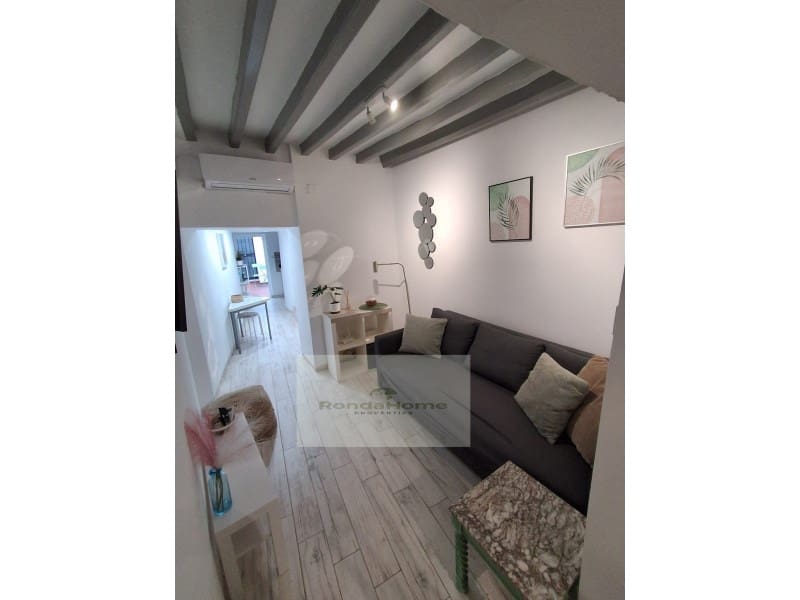 2 bedroom Townhouse for sale in Alora with garage - € 127,000 (Ref: 9952572)