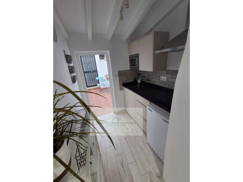 2 bedroom Townhouse for sale in Alora with garage - € 127,000 (Ref: 9952572)