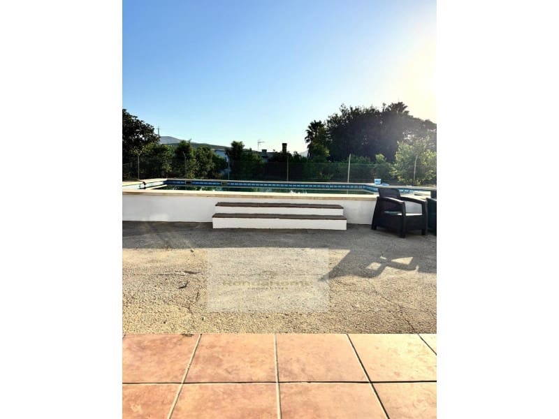 2 bedroom Finca/Country House for sale in Alora with pool garage - € 186,000 (Ref: 9952574)
