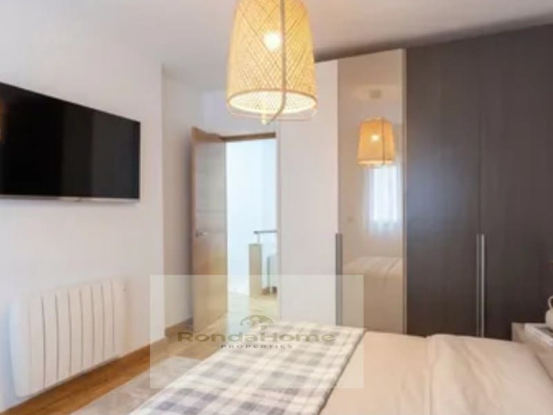 3 soveværelse Byhus til salg i Archidona - € 167.000 (Ref: 9952575)