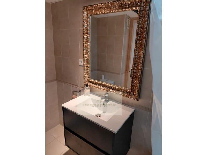 2 soveværelse Lejlighed til leje i Malaga by med garage - € 1.300 (Ref: 9984849)
