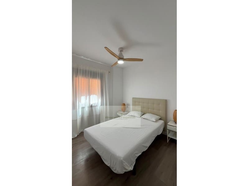 2 quarto Apartamento para arrendar em Malaga cidade - 1 200 € (Ref: 9984850)