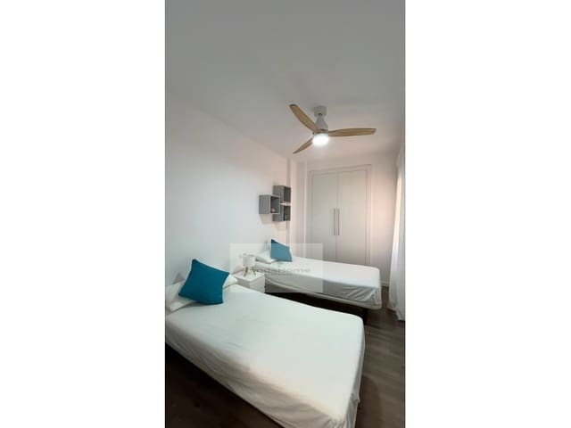 2 quarto Apartamento para arrendar em Centro Historico, Málaga cidade - 1 200 € (Ref: 9984850)