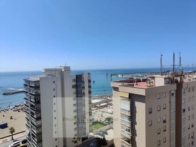 2 Zimmer Wohnung zu vermieten in Zona Puerto Deportivo, Fuengirola mit Pool Garage - 1.500 € (Ref: 9984851)