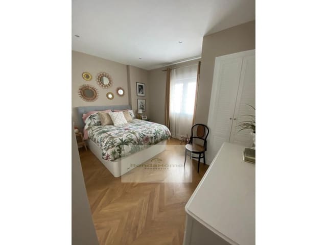 3 quarto Apartamento para arrendar em Finca La Palma, Málaga cidade - 1 800 € (Ref: 9995086)