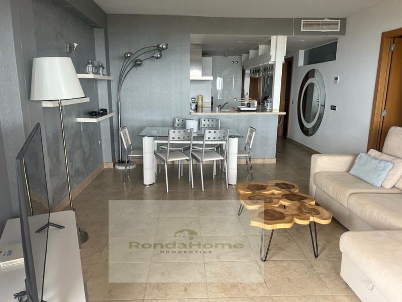 2 soverom Leilighet til salgs i Benalmadena med garasje - € 440 000 (Ref: 9998761)