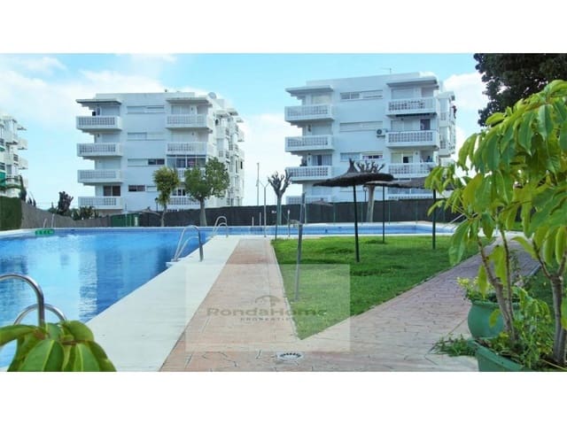 3 soveværelse Lejlighed til salg i La Concha - Resina Golf, Estepona med swimmingpool garage - € 315.000 (Ref: 9998762)