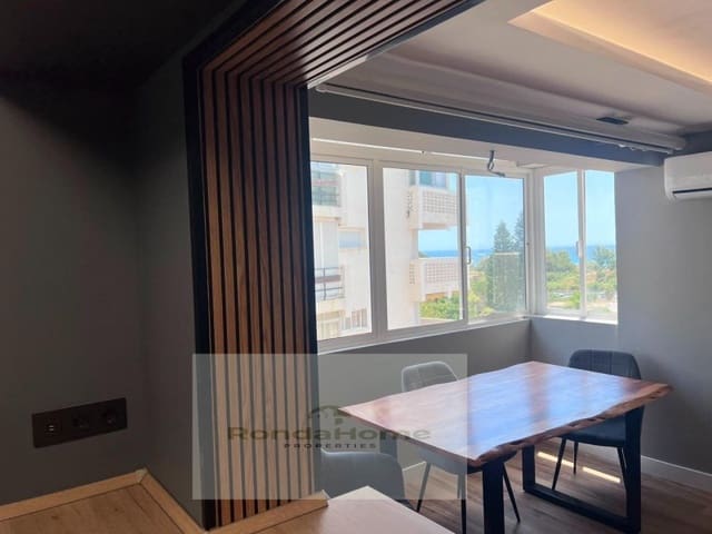 3 soveværelse Lejlighed til salg i La Concha - Resina Golf, Estepona med swimmingpool garage - € 315.000 (Ref: 9998762)