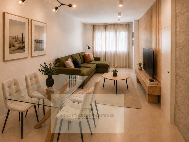 3 soveværelse Lejlighed til leje i Torremolinos med swimmingpool garage - € 1.930 (Ref: 9998763)