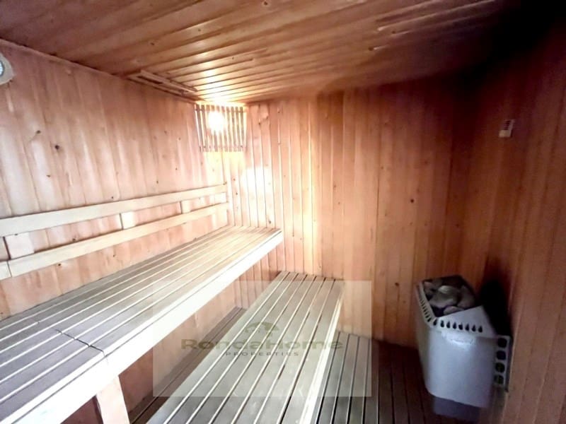 3 soveværelse Lejlighed til leje i Torremolinos med swimmingpool garage - € 1.930 (Ref: 9998763)