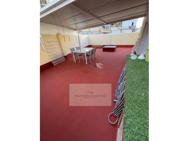 1 quarto Apartamento para arrendar em Torremolinos com garagem - 1 050 € (Ref: 9998766)