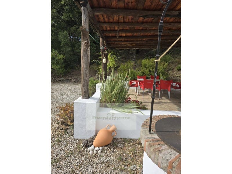 2 quarto Quinta/Casa Rural para venda em Jubrique com garagem - 200 000 € (Ref: 9998767)