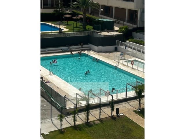 Piso de 1 habitación en Los Árboles, Mijas en alquiler con piscina garaje - 1.100 € (Ref: 9999580)