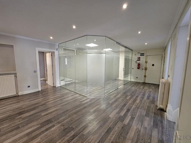 6 soveværelse Kontor til leje i Castellana, Madrid by - € 6.500 (Ref: 9061137)