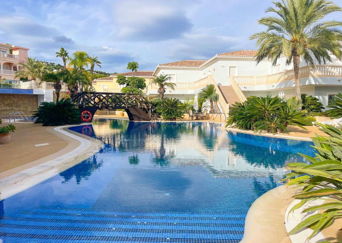 2 slaapkamer Appartement te koop in Benissa met zwembad - € 335.000 (Ref: 9066342)