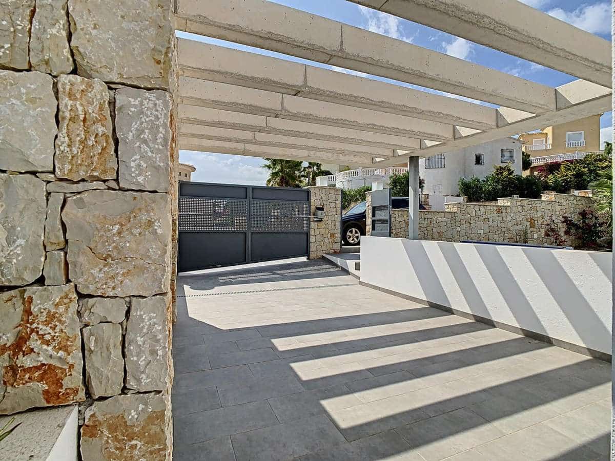 4 soveværelse Villa til salg i Cumbre del Sol - € 1.150.000 (Ref: 9066344)