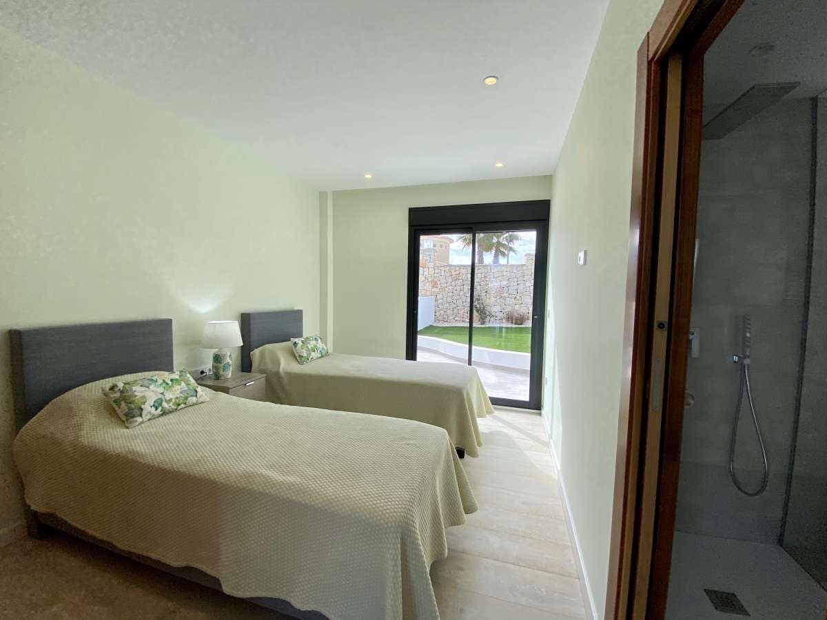 4 soveværelse Villa til salg i Cumbre del Sol - € 1.150.000 (Ref: 9066344)