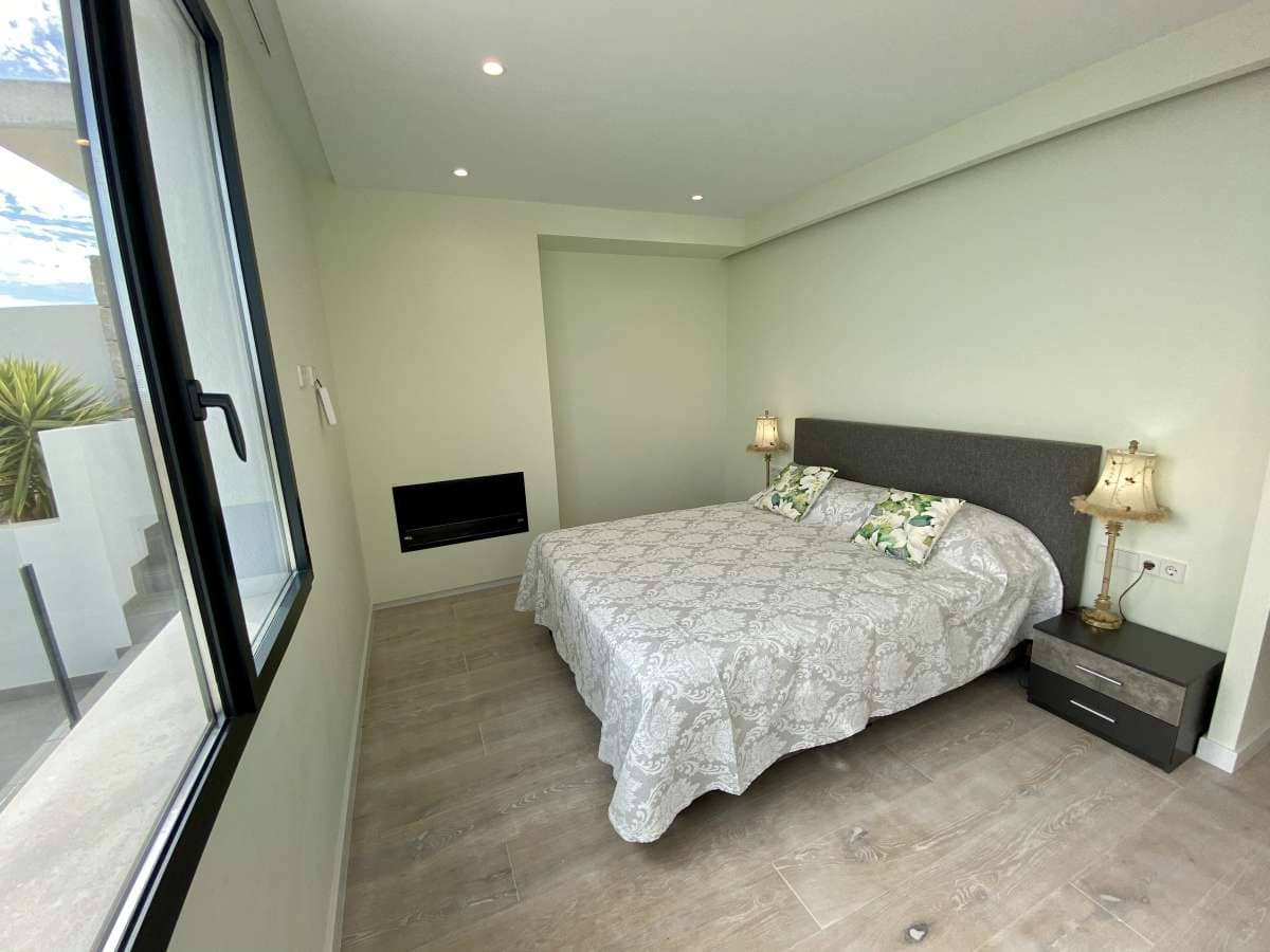 4 soveværelse Villa til salg i Cumbre del Sol - € 1.150.000 (Ref: 9066344)