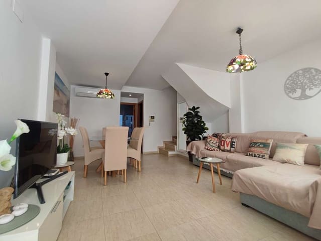 4 sovrum Lägenhet till salu i Centro ciudad, Javea / Xàbia med pool garage - 390 000 € (Ref: 9066345)