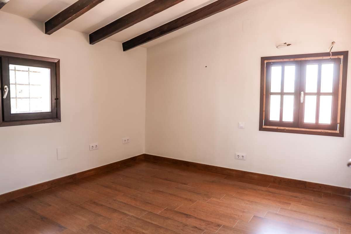 3 soveværelse Villa til salg i Senija med garage - € 1.295.000 (Ref: 9066346)