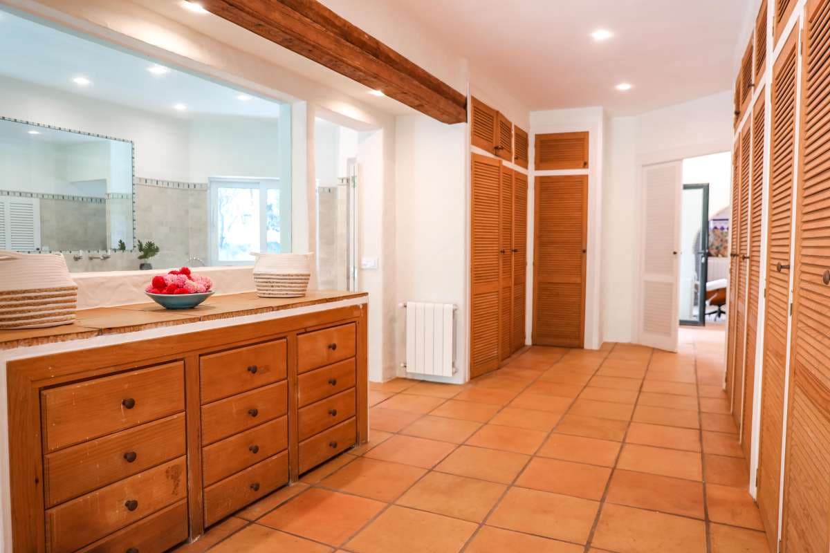 3 soveværelse Villa til salg i Senija med garage - € 1.295.000 (Ref: 9066346)