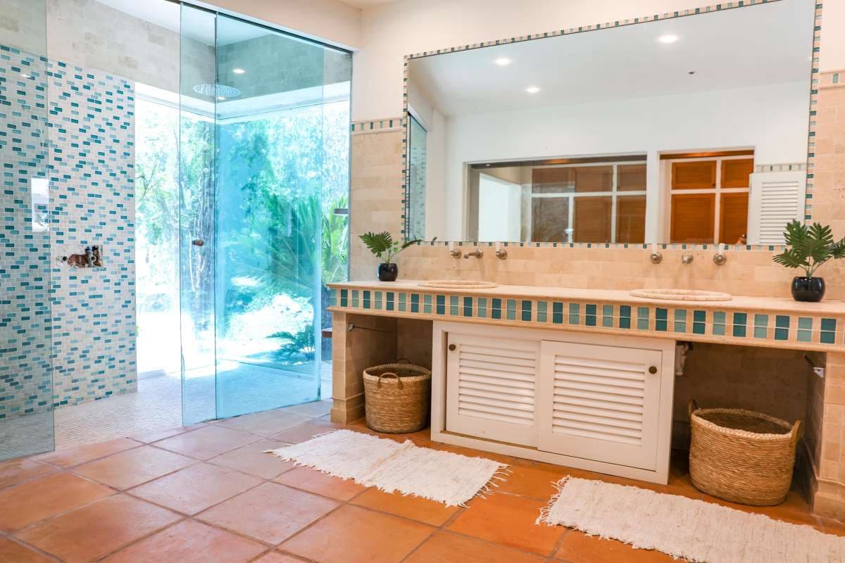 3 soveværelse Villa til salg i Senija med garage - € 1.295.000 (Ref: 9066346)