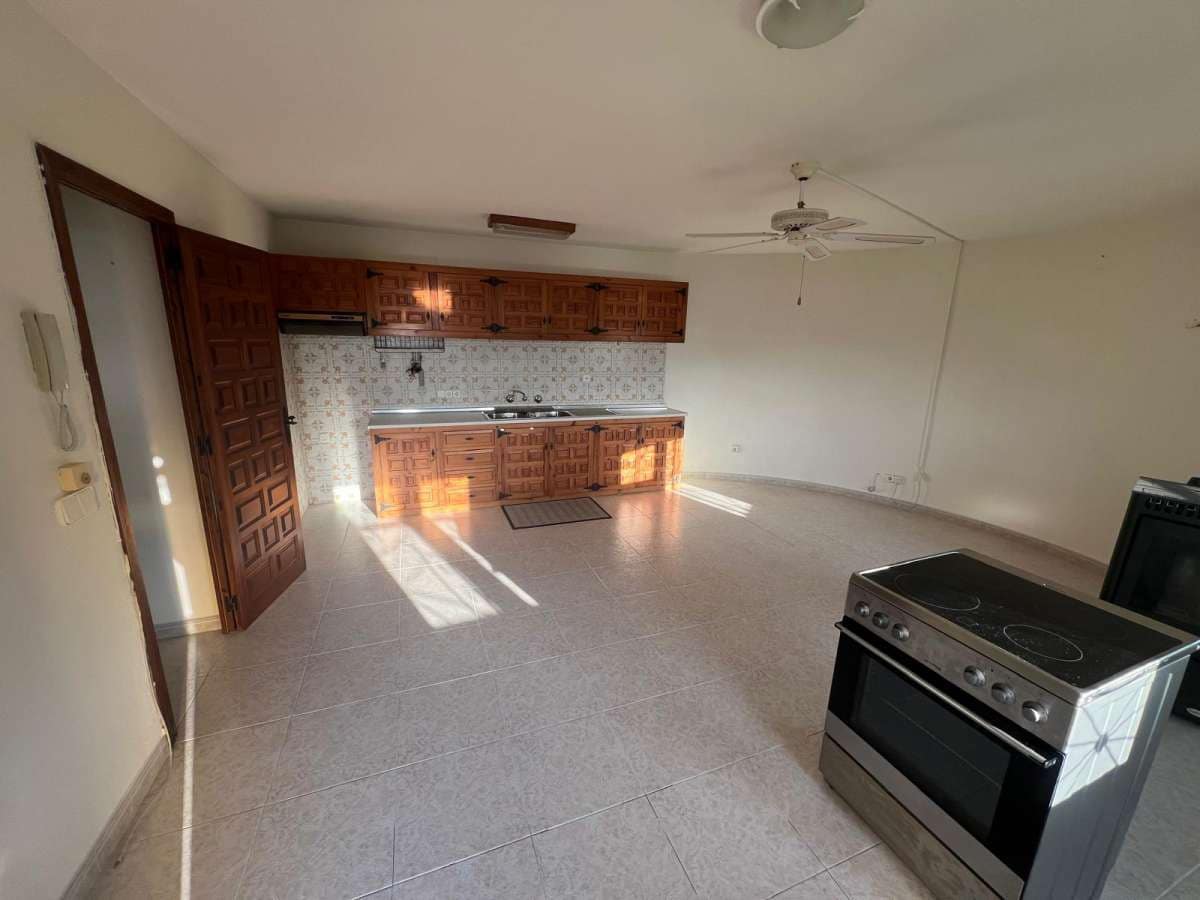 4 chambre Villa/Maison à vendre à Calpe / Calp avec piscine garage - 898 000 € (Ref: 9066357)