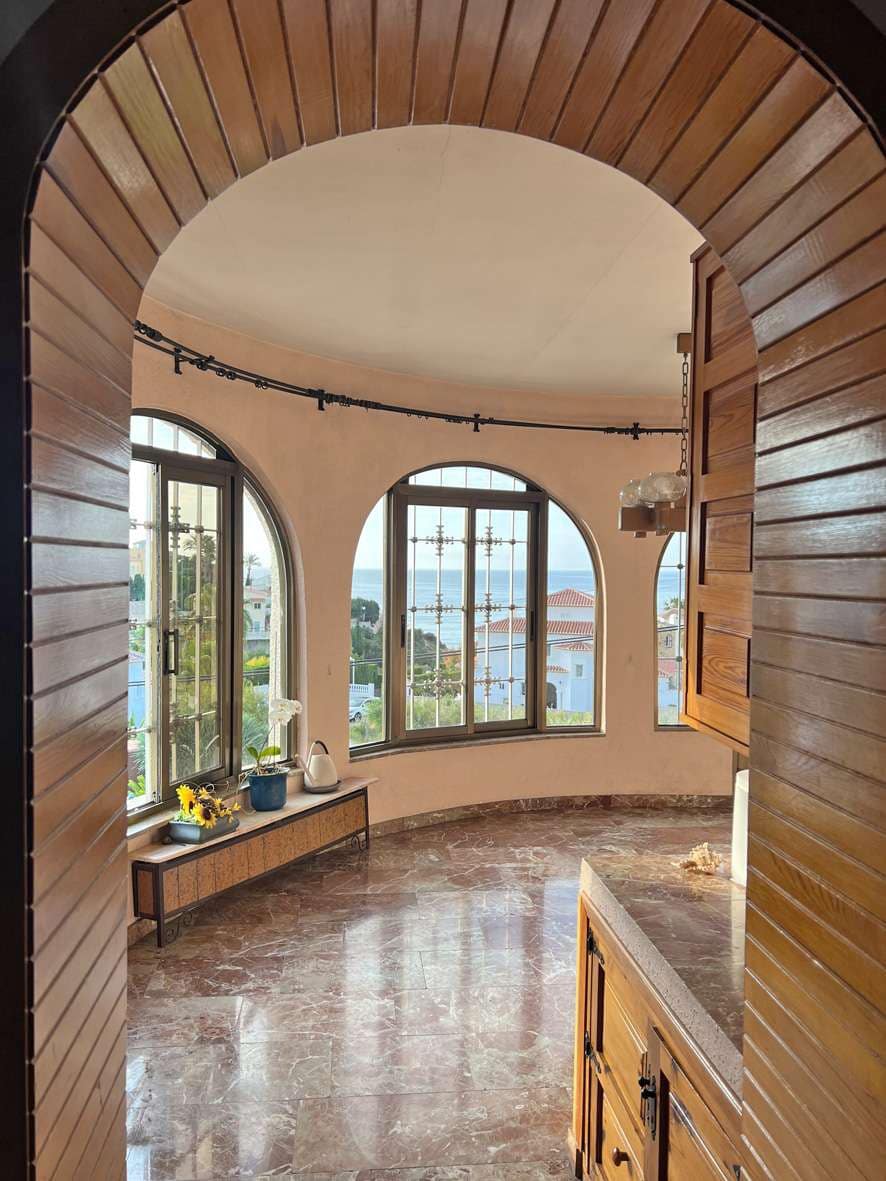 4 chambre Villa/Maison à vendre à Calpe / Calp avec piscine garage - 898 000 € (Ref: 9066357)