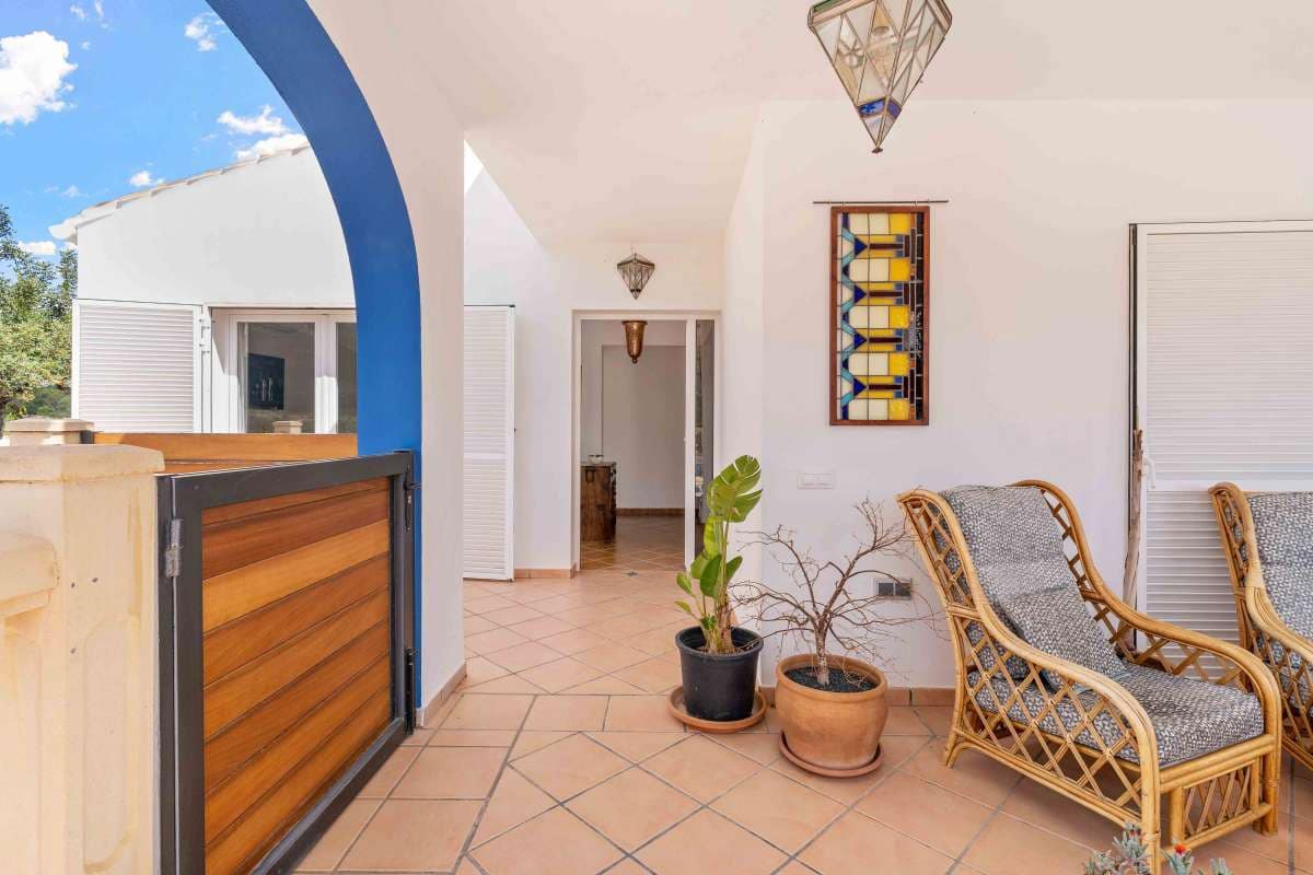 4 soveværelse Villa til salg i Murla med swimmingpool garage - € 825.000 (Ref: 9066359)