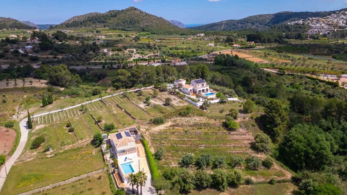 4 soveværelse Villa til salg i Murla med swimmingpool garage - € 825.000 (Ref: 9066359)