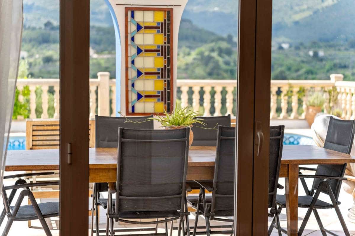 4 soveværelse Villa til salg i Murla med swimmingpool garage - € 825.000 (Ref: 9066359)