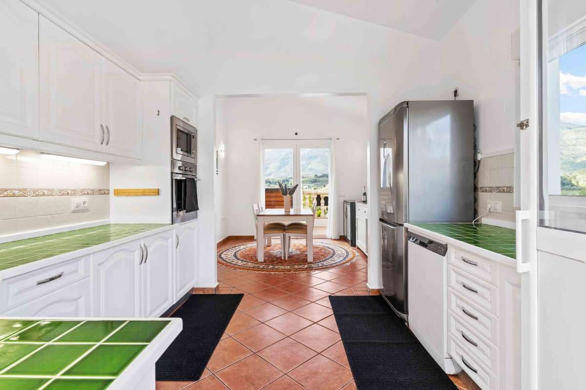 4 soveværelse Villa til salg i Murla med swimmingpool garage - € 825.000 (Ref: 9066359)