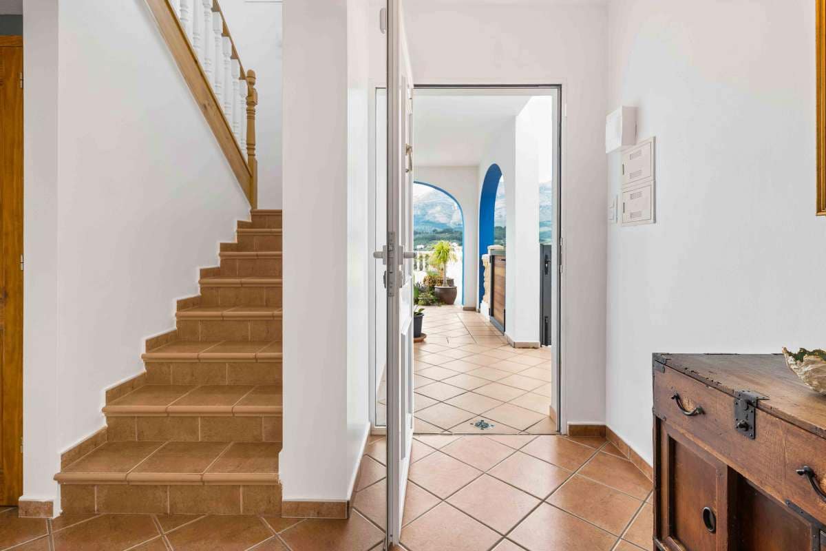 4 soveværelse Villa til salg i Murla med swimmingpool garage - € 825.000 (Ref: 9066359)