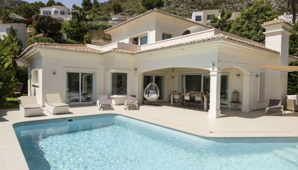 4 soveværelse Villa til salg i Moraira med swimmingpool garage - € 1.850.000 (Ref: 9228009)