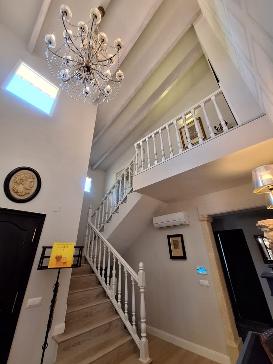 4 bedroom Villa for sale in Javea / Xabia with pool - € 1,290,000 (Ref: 9413110)