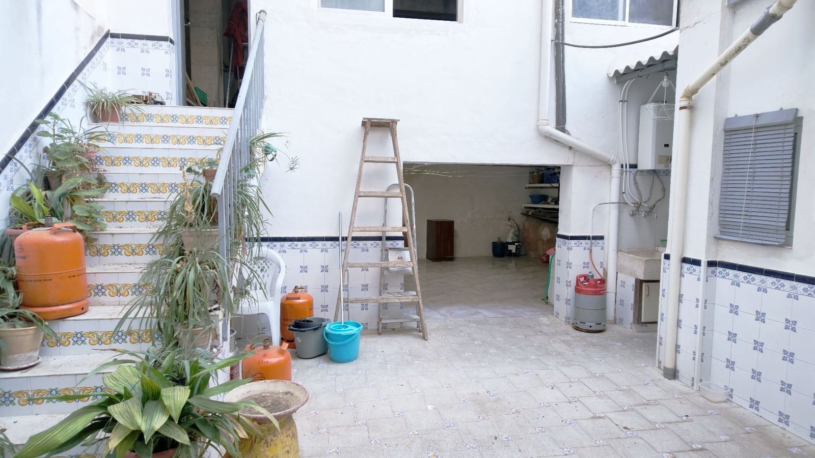 6 quarto Casa em Banda para arrendar em Llutxent com garagem - 650 € (Ref: 10021933)