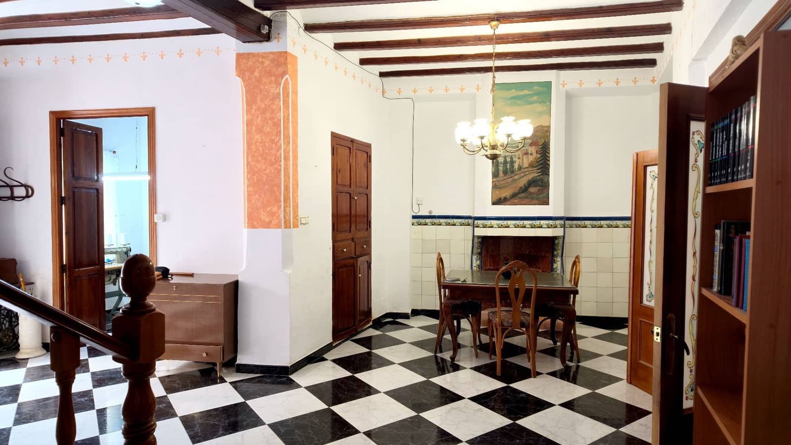 6 quarto Casa em Banda para arrendar em Llutxent com garagem - 650 € (Ref: 10021933)