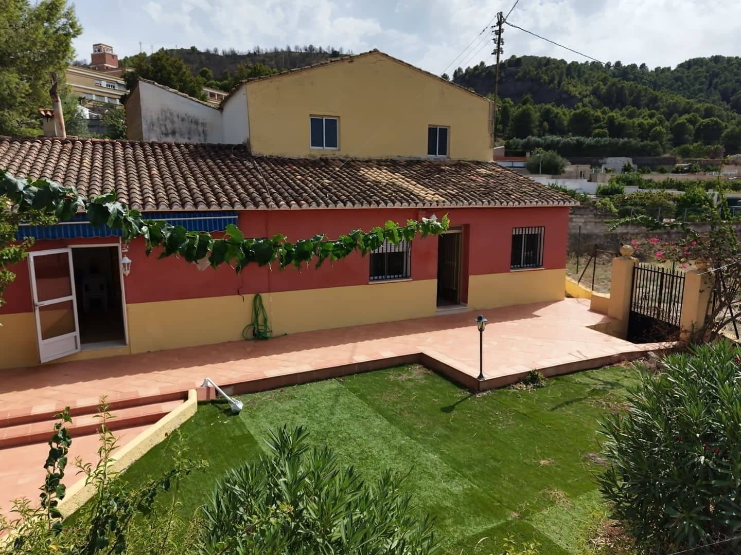 3 Zimmer Villa zu verkaufen in Oliva - 250.000 € (Ref: 10034855)