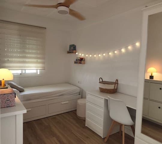 3 makuuhuone Huoneisto vuokrattavana paikassa Gandia mukana 
autotalli - 850 € (Ref: 10040309)