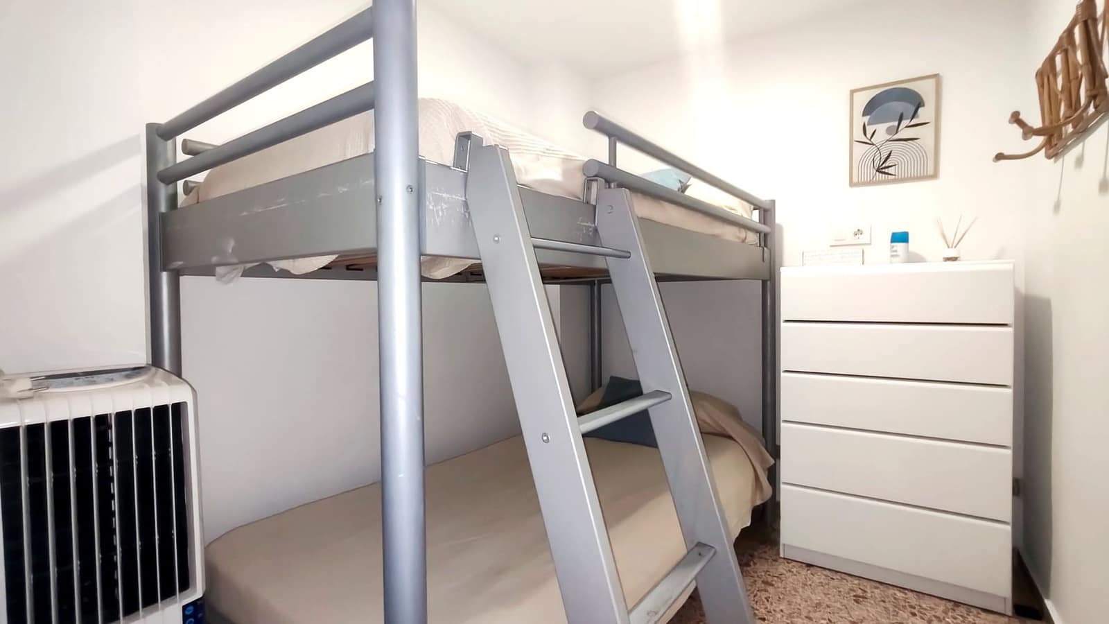 Apartamento de 3 habitaciones en Oliva en alquiler - 850 € (Ref: 10042462)