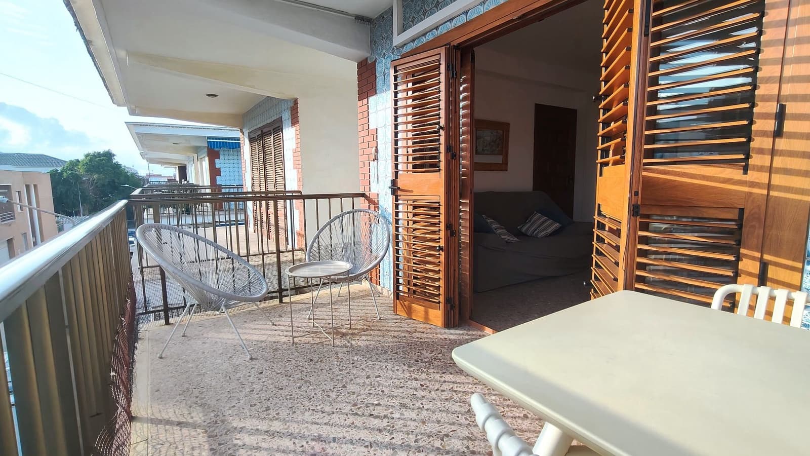 Apartamento de 3 habitaciones en Oliva en alquiler - 850 € (Ref: 10042462)