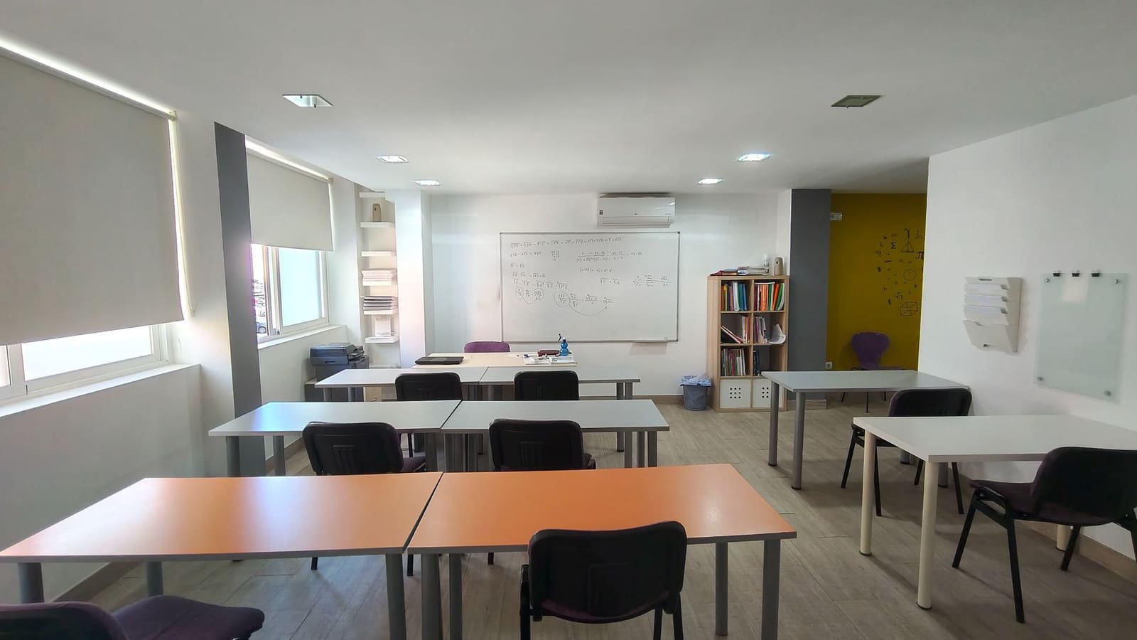 Office for sale in Oliva - € 119,000 (Ref: 10061229)