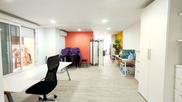 Office for sale in Oliva Pueblo, Oliva - € 119,000 (Ref: 10061229)