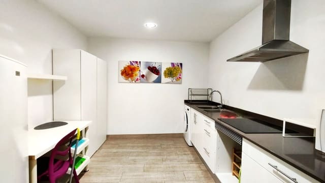 Office for sale in Oliva Pueblo, Oliva - € 119,000 (Ref: 10061229)