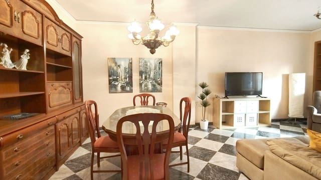 Chalet de 4 habitaciones en Oliva Pueblo, Oliva en venta - 265.000 € (Ref: 10061230)