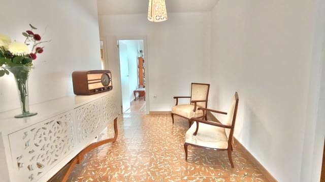 4 chambre Villa/Maison à vendre à Oliva Pueblo, Oliva - 265 000 € (Ref: 10061230)