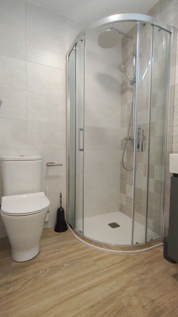 Apartamento de 3 habitaciones en Oliva en alquiler - 950 € (Ref: 10154564)